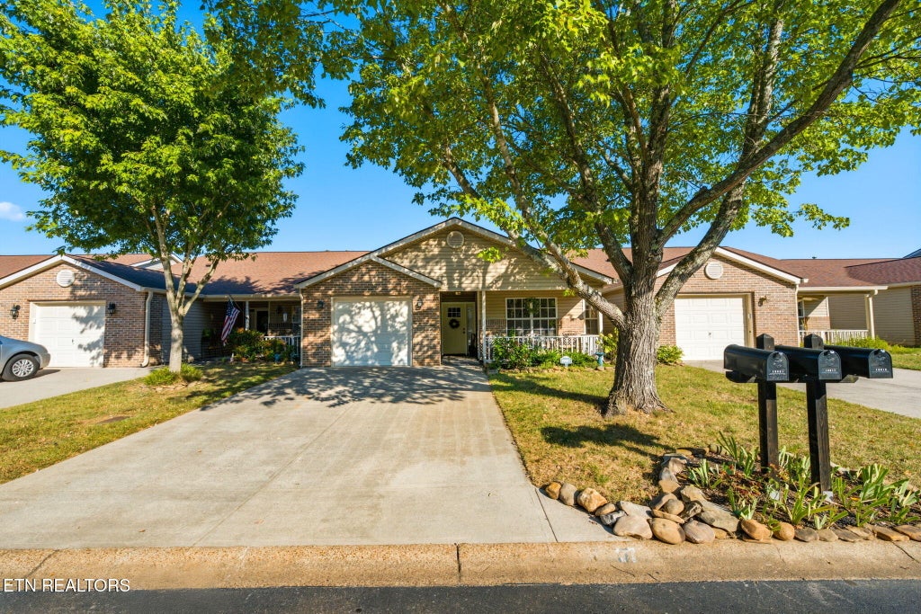 Photo of 10017 Gate Post Way, Knoxville, TN 37931 (MLS # 1355353)