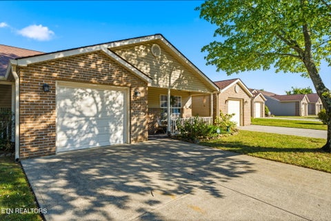 Photo of 10017 Gate Post Way, Knoxville, TN 37931 (MLS # 1355353)