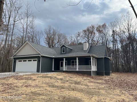 Photo of 833 Sawmill Rd, Monterey, TN 38574 (MLS # 1322482)
