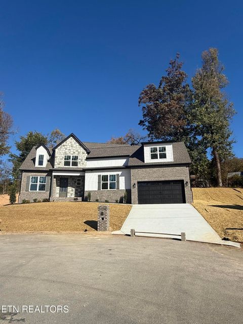 4542 Christine Lynnae St Knoxville TN 37938