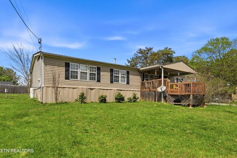 Photo of 122 2nd St, Corryton, TN 37721 (MLS # 1335557)