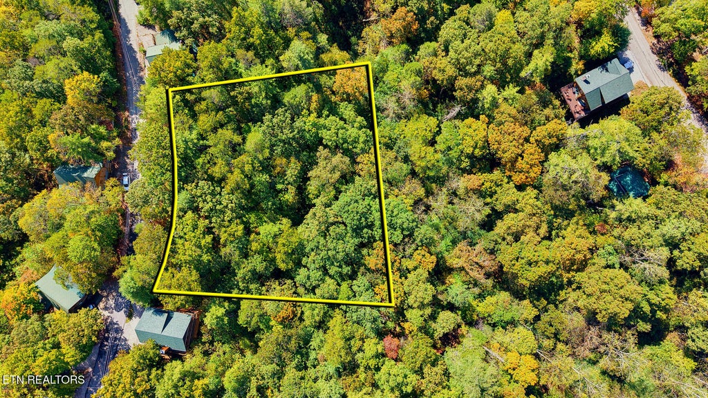 Photo of Tolliver Tr, Townsend, TN 37882 (MLS # 1358807)