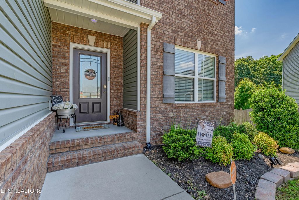 Photo of 1221 Sky Top Lane, Powell, TN 37849 (MLS # 1305311)