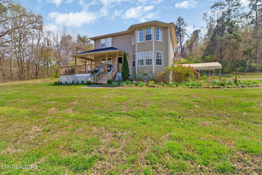 Photo of 3227 W Wolf Valley Rd, Clinton, TN 37716 (MLS # 1295242)