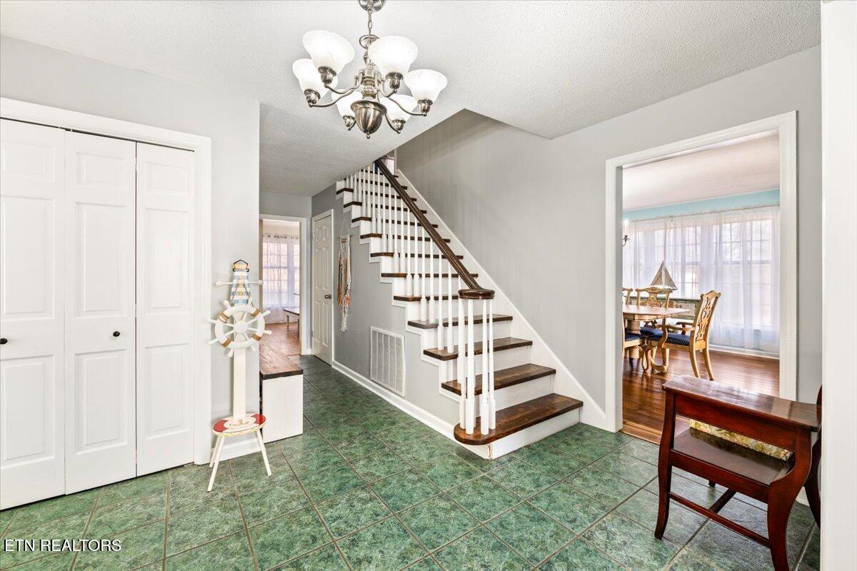 203 Golf Hill Lane