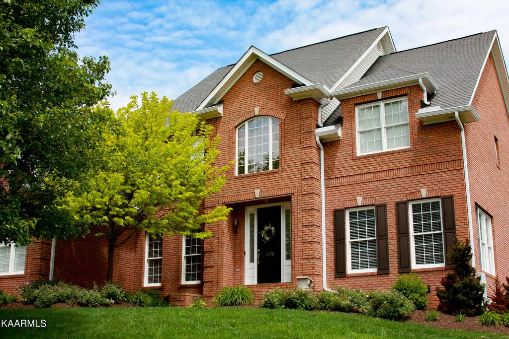 Photo of 406 Gwinhurst Rd, Farragut, TN 37934 (MLS # 1225699)