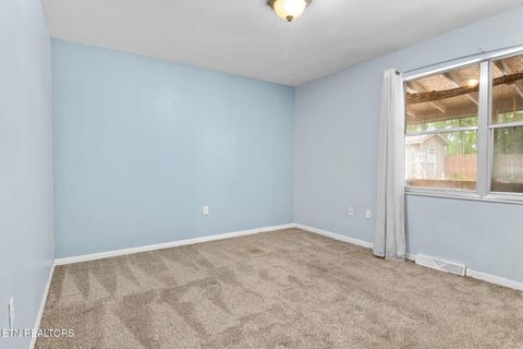Tiny photo for 109 Glenn Circle, Powell, TN 37849 (MLS # 1340360)