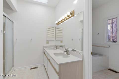 Tiny photo for 152 Whippoorwill Drive, Oak Ridge, TN 37830 (MLS # 1350142)