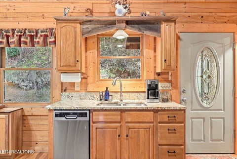 Tiny photo for 462 Middle Creek Rd, Cosby, TN 37722 (MLS # 1359587)