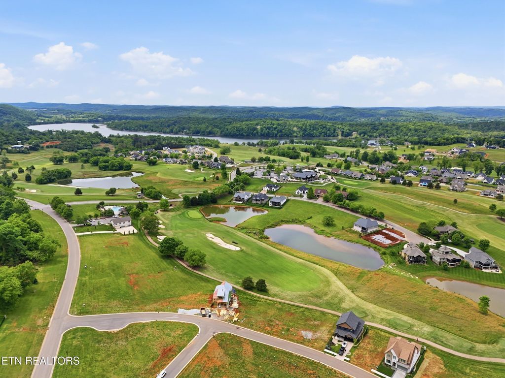 Photo of 343 Black Bear Circle, Loudon, TN 37774 (MLS # 1326497)