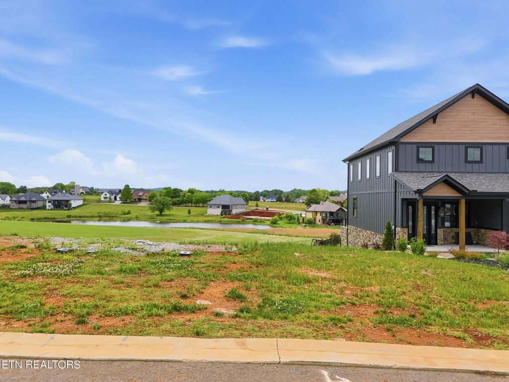 Photo of 343 Black Bear Circle, Loudon, TN 37774 (MLS # 1326497)