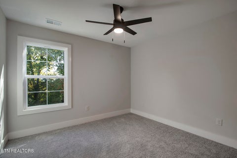 Tiny photo for 112 Flanagan Lane, Lenoir City, TN 37771 (MLS # 1360336)