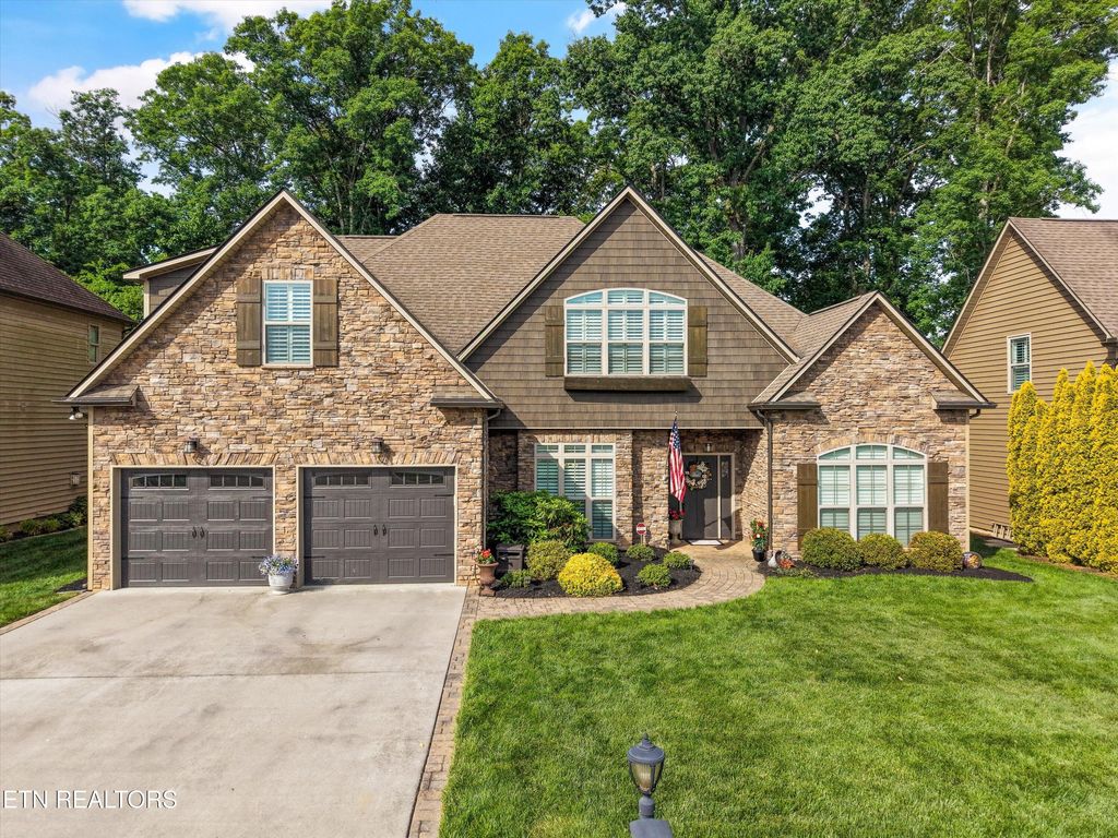 Photo of 1155 Front Royal Lane, Knoxville, TN 37922 (MLS # 1340034)