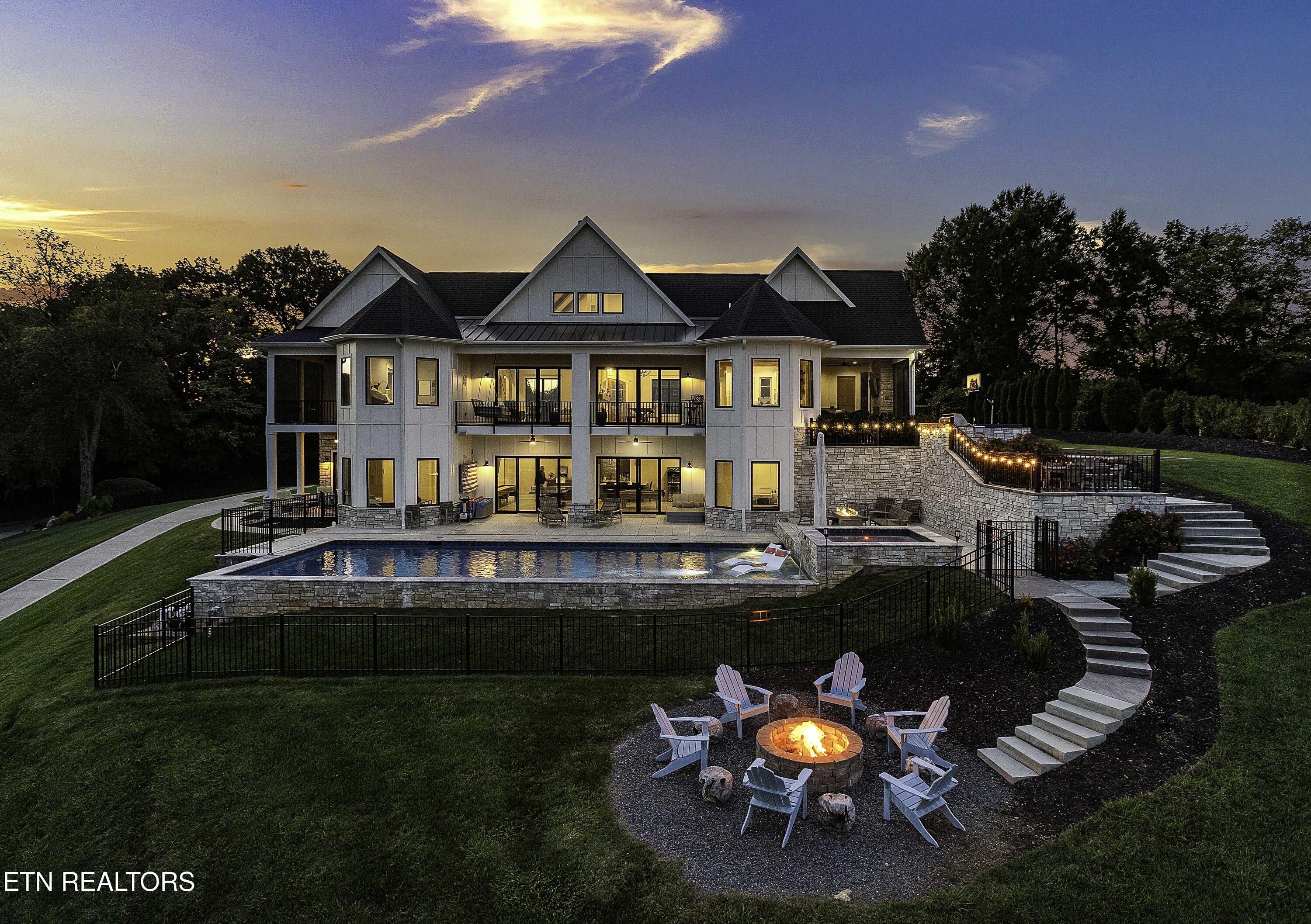 3003 Windy Ridge Point