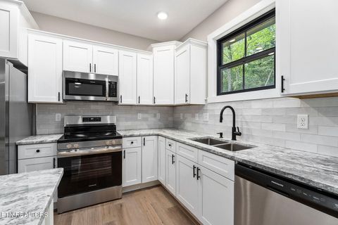 Tiny photo for 2 Riverchase Drive, Crossville, TN 38555 (MLS # 1325922)