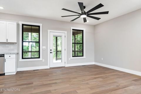 Tiny photo for 2 Riverchase Drive, Crossville, TN 38555 (MLS # 1325922)