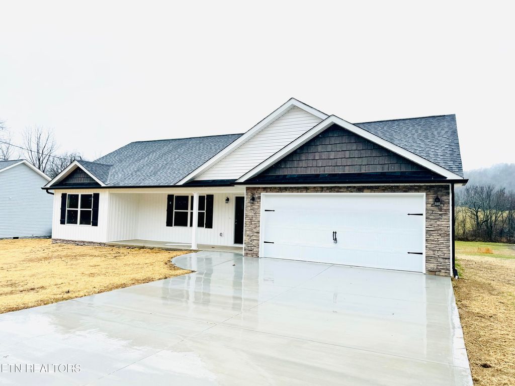 Photo of 304 Luttrell Rd, Maynardville, TN 37807 (MLS # 1247235)