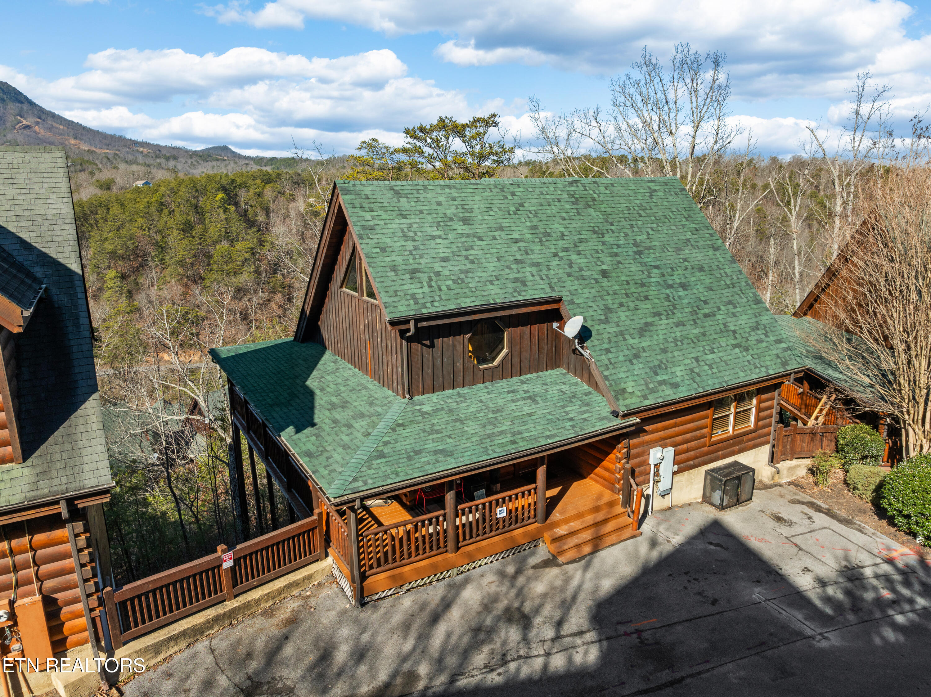 1308 Timberwolf Way
