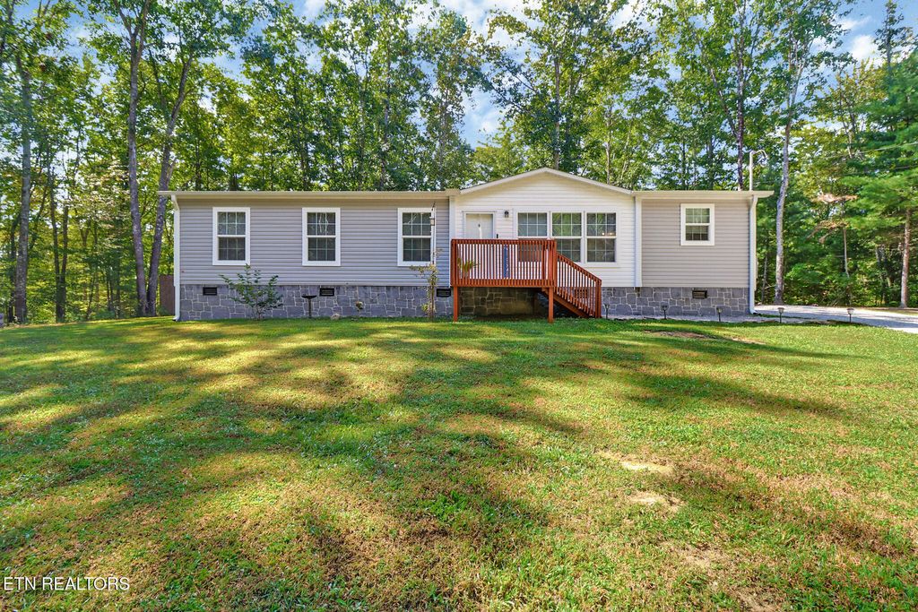 Photo of 137 Grouse Ridge Rd, Harriman, TN 37748 (MLS # 1315327)