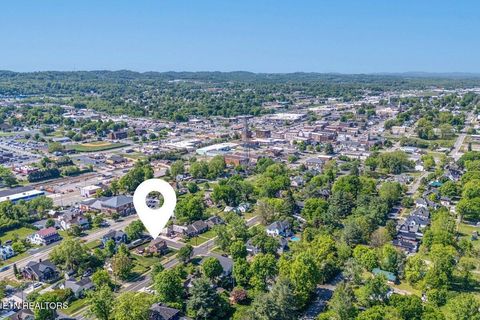Tiny photo for 600 E 2nd North St, Morristown, TN 37814 (MLS # 1338262)