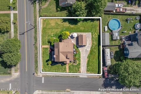 Tiny photo for 600 E 2nd North St, Morristown, TN 37814 (MLS # 1338262)