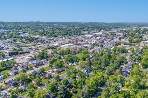 Tiny photo for 600 E 2nd North St, Morristown, TN 37814 (MLS # 1338262)