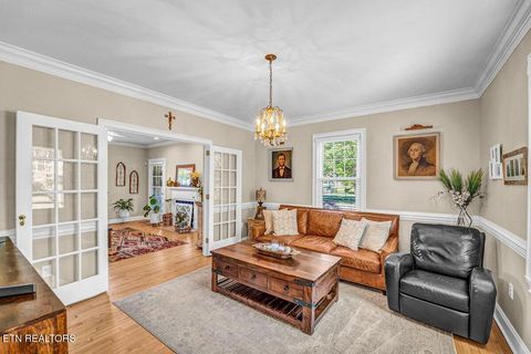 Tiny photo for 600 E 2nd North St, Morristown, TN 37814 (MLS # 1338262)