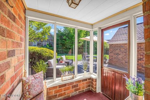 Tiny photo for 600 E 2nd North St, Morristown, TN 37814 (MLS # 1338262)