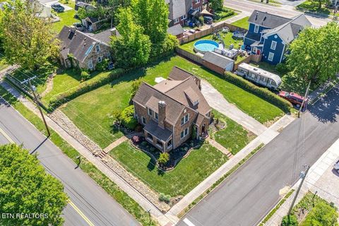 Tiny photo for 600 E 2nd North St, Morristown, TN 37814 (MLS # 1338262)