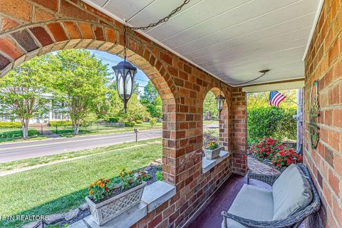 Tiny photo for 600 E 2nd North St, Morristown, TN 37814 (MLS # 1338262)