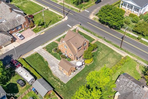 Tiny photo for 600 E 2nd North St, Morristown, TN 37814 (MLS # 1338262)