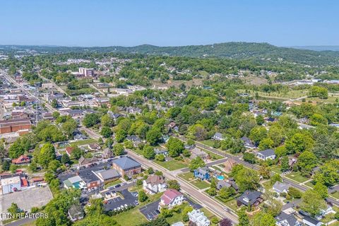 Tiny photo for 600 E 2nd North St, Morristown, TN 37814 (MLS # 1338262)
