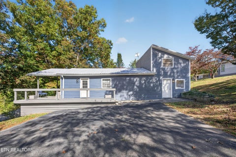 Photo of 728 Indian River Boat Dock Rd, Jacksboro, TN 37757 (MLS # 1359819)
