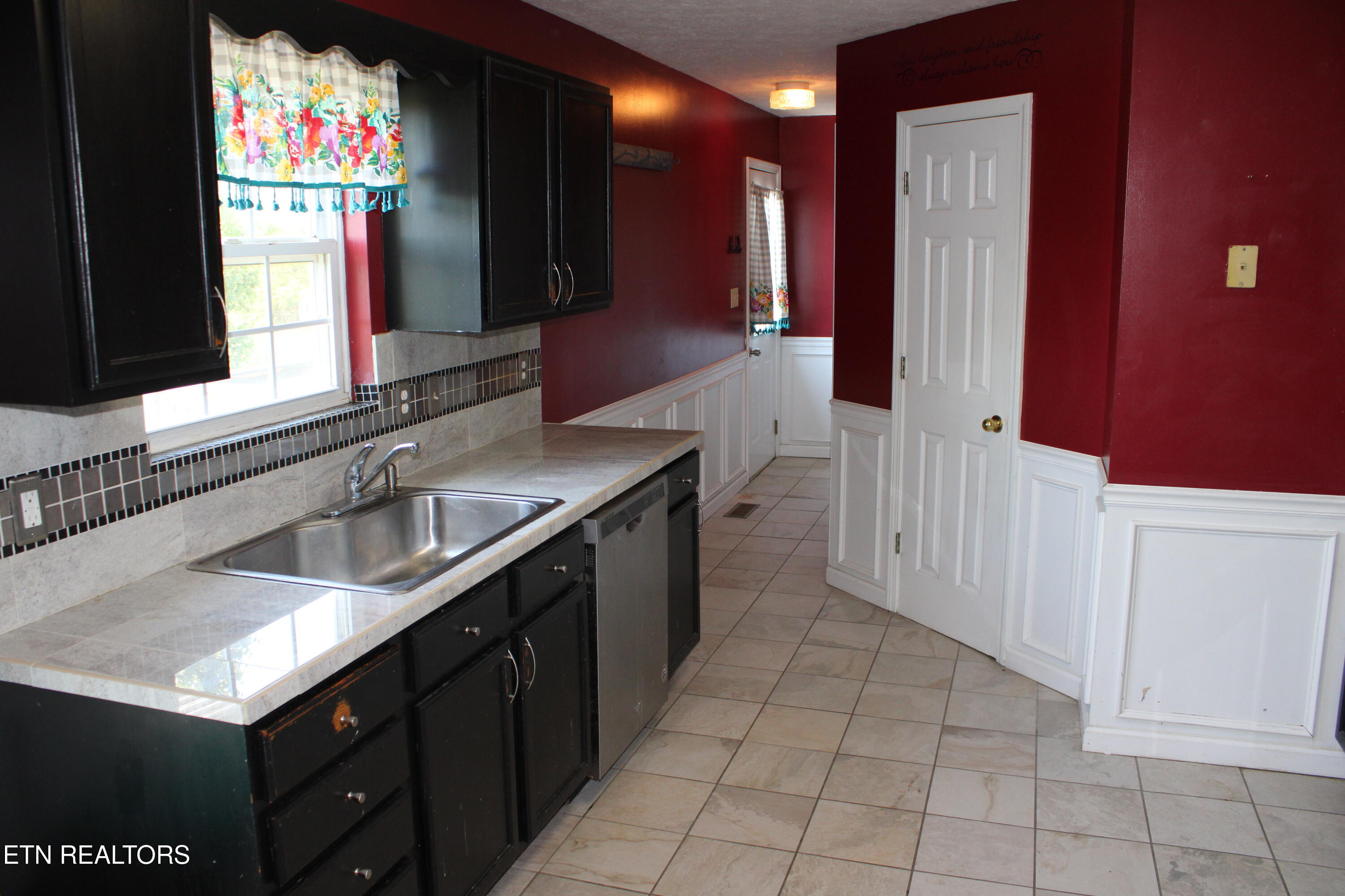 2151 Frank Hodge Rd