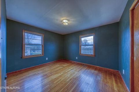 Tiny photo for 1111 Banner St, Seymour, TN 37865 (MLS # 1325600)