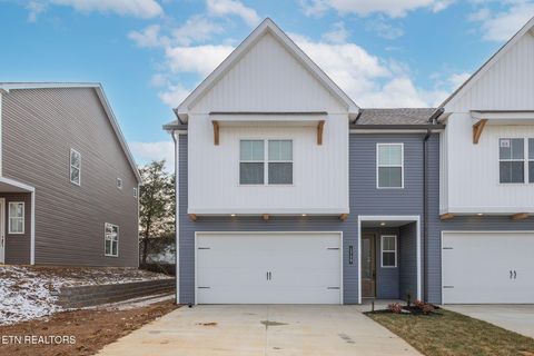 1729 Lateglow Way Knoxville TN 37931