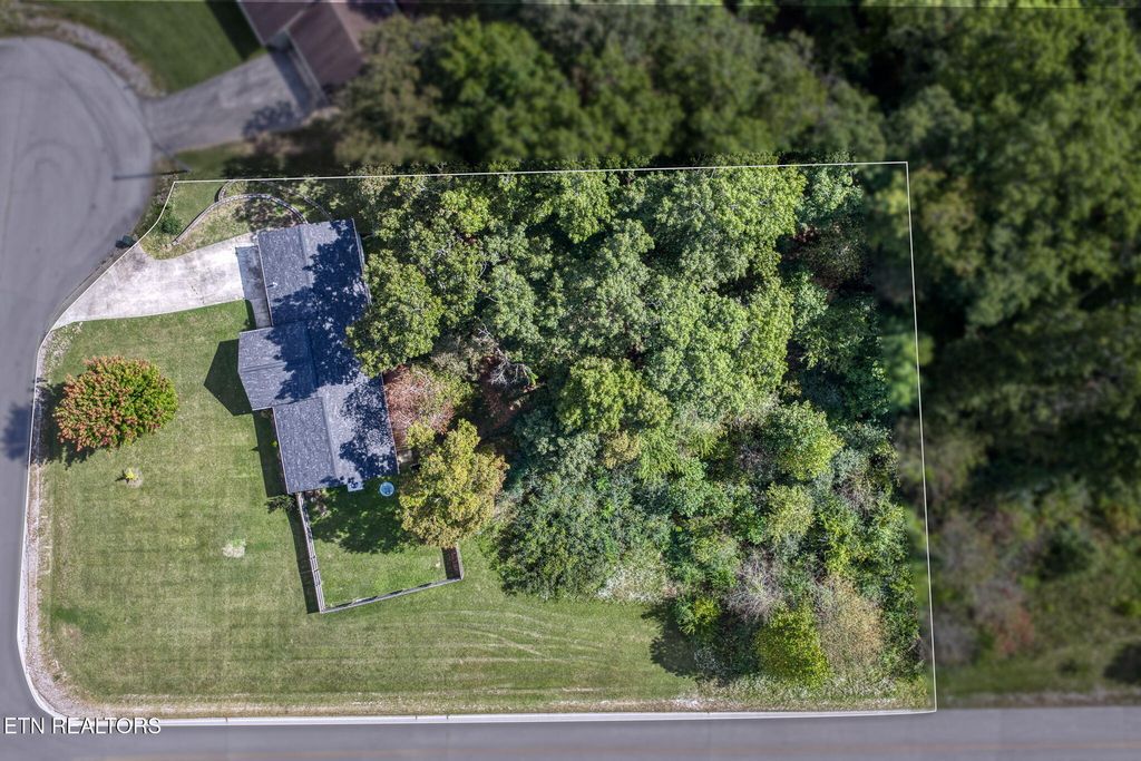 Photo of 20 Beech Circle, Crossville, TN 38555 (MLS # 1317445)