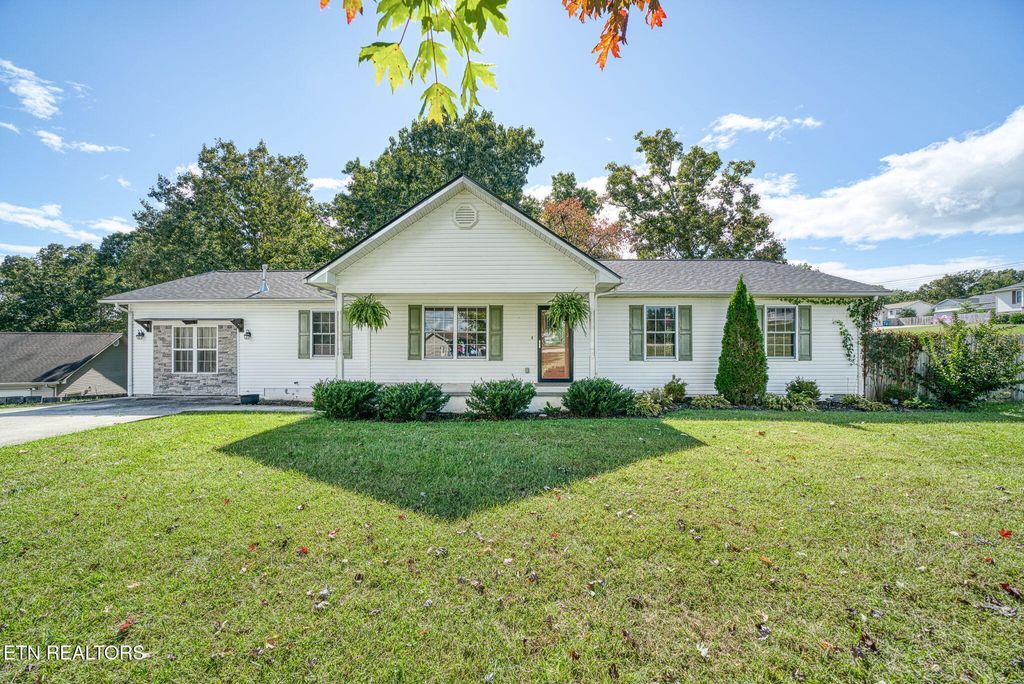 Photo of 20 Beech Circle, Crossville, TN 38555 (MLS # 1317445)