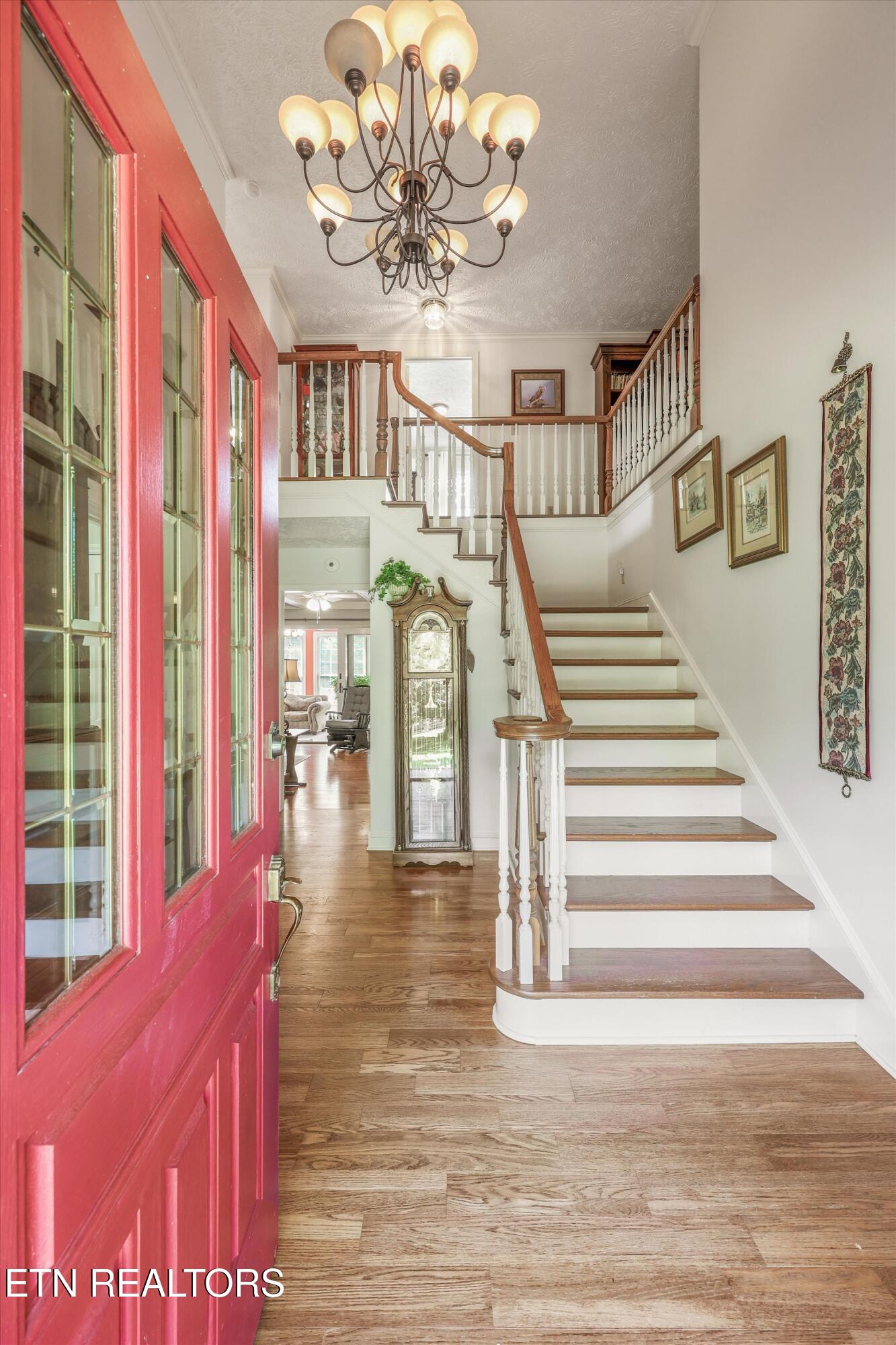 331 E Chestnut Hill Rd