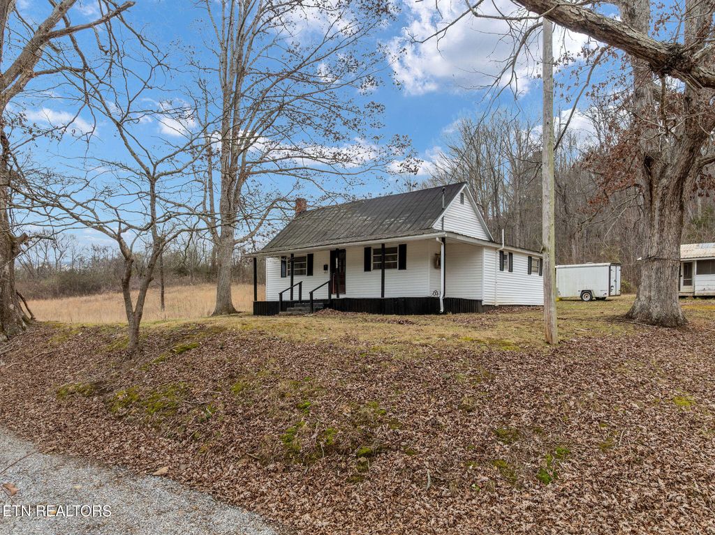 Photo of 7350 Houston Valley Rd, Greeneville, TN 37743 (MLS # 1323896)