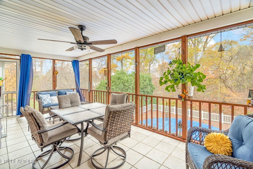 Photo of 495 Casey Lane, Strawberry Plains, TN 37871 (MLS # 1283413)