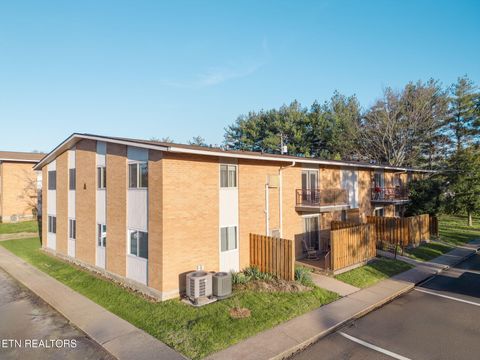 Tiny photo for 3104 N Broadway St #A-5, Knoxville, TN 37917 (MLS # 1334169)