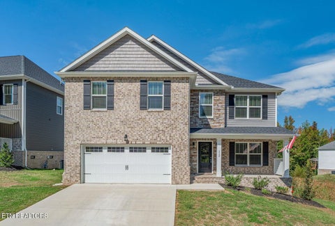 Photo of 112 Kingberry St, Oak Ridge, TN 37830 (MLS # 1358108)