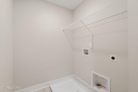 Tiny photo for 112 Kingberry St, Oak Ridge, TN 37830 (MLS # 1358108)