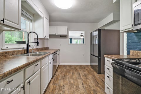 Tiny photo for 119 E Magnolia Lane, Oak Ridge, TN 37830 (MLS # 1335749)