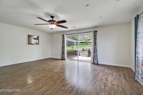Tiny photo for 119 E Magnolia Lane, Oak Ridge, TN 37830 (MLS # 1335749)