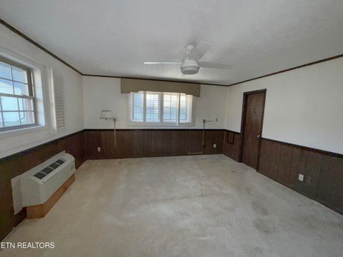 Tiny photo for 1289 Highway 73, Newport, TN 37821 (MLS # 1331343)