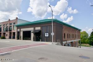 161 E Harper Ave