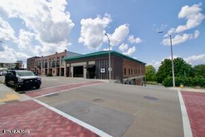 161 E Harper Ave