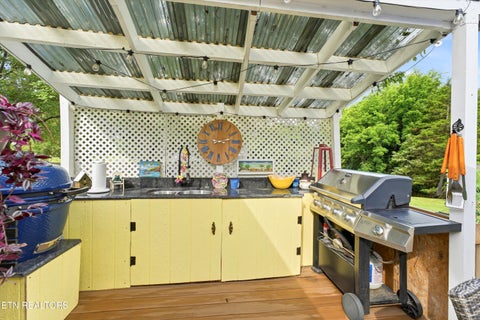 Tiny photo for 2813 E Emory Rd, Knoxville, TN 37938 (MLS # 1346357)